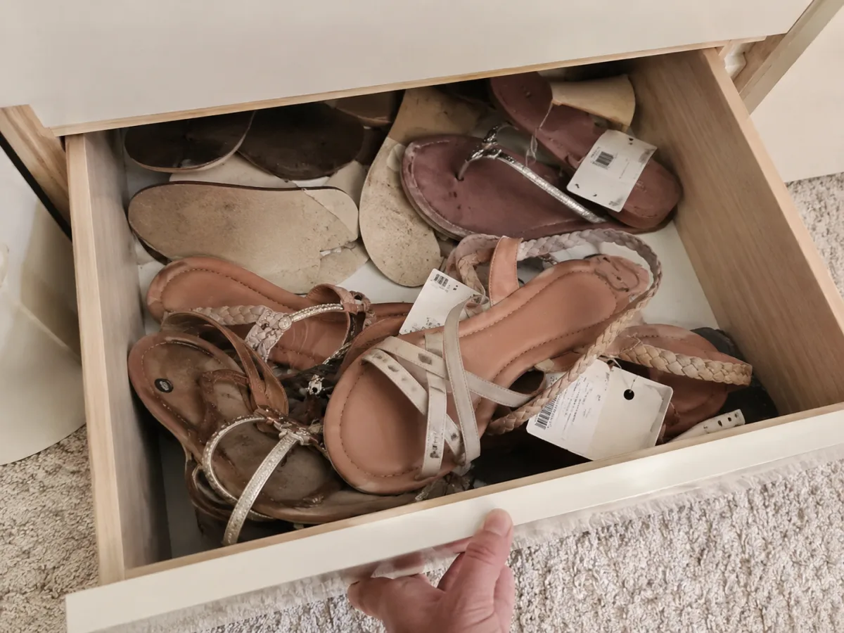 The wardrobe of comfort sandals that never worked
